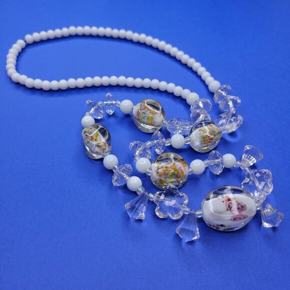 WHITE Round Graduated Bead Necklace Casual Boho Summer Fashion Trendy Necklace - Picture 1 of 5